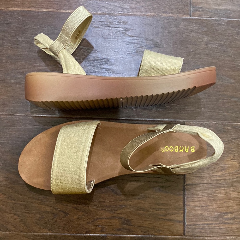 Womens bamboo metallic gold sandals
